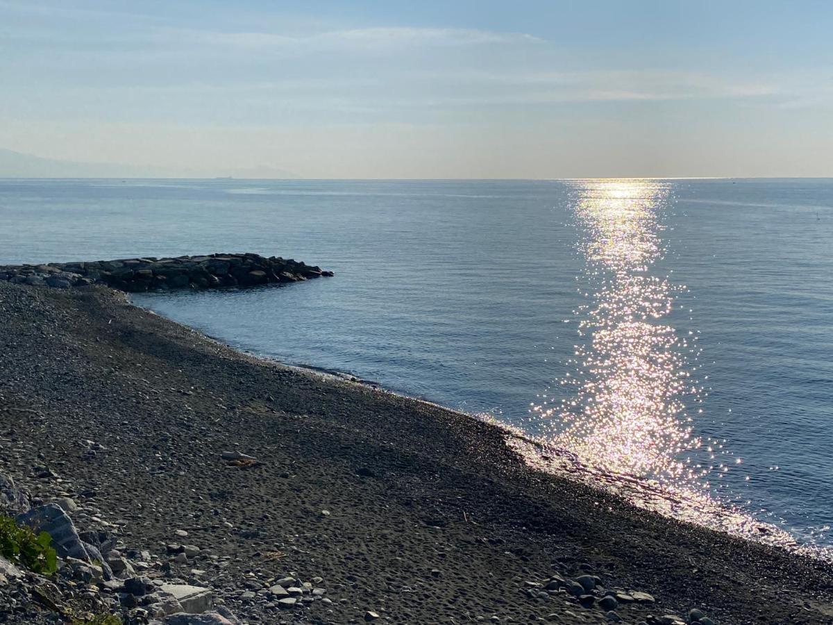 Appartamento In Zona Esclusiva A 50 Mt Dal Mare Arenzano Bagian luar foto